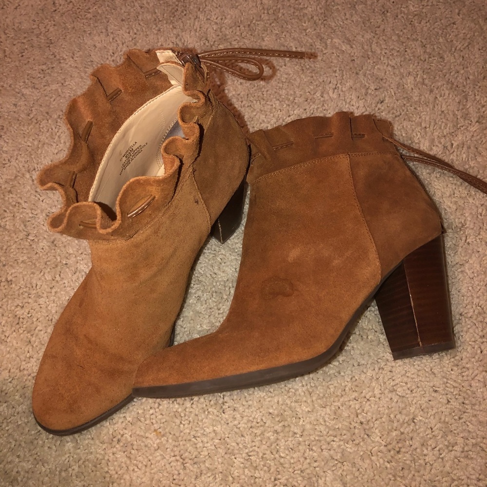 Ruffled booties